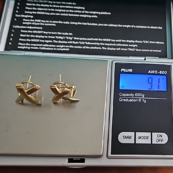 🥰SALE! Tiffany & Co Paloma Picasso 18k yg Signature X Omega Back Earrings - Picture 10 of 12